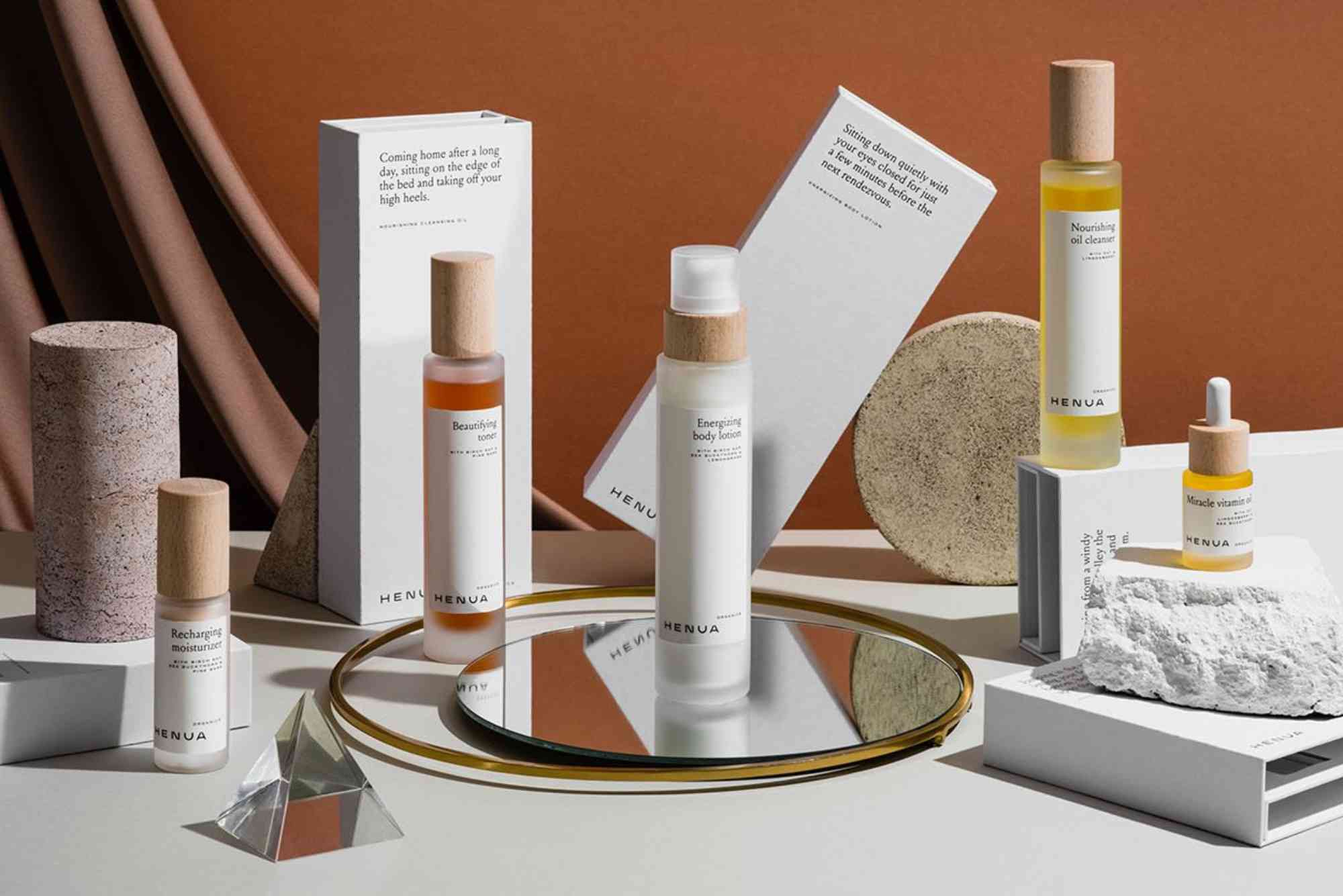 Luxury Cosmetic Packaging Ideas to Make Your Brand Stand Out.