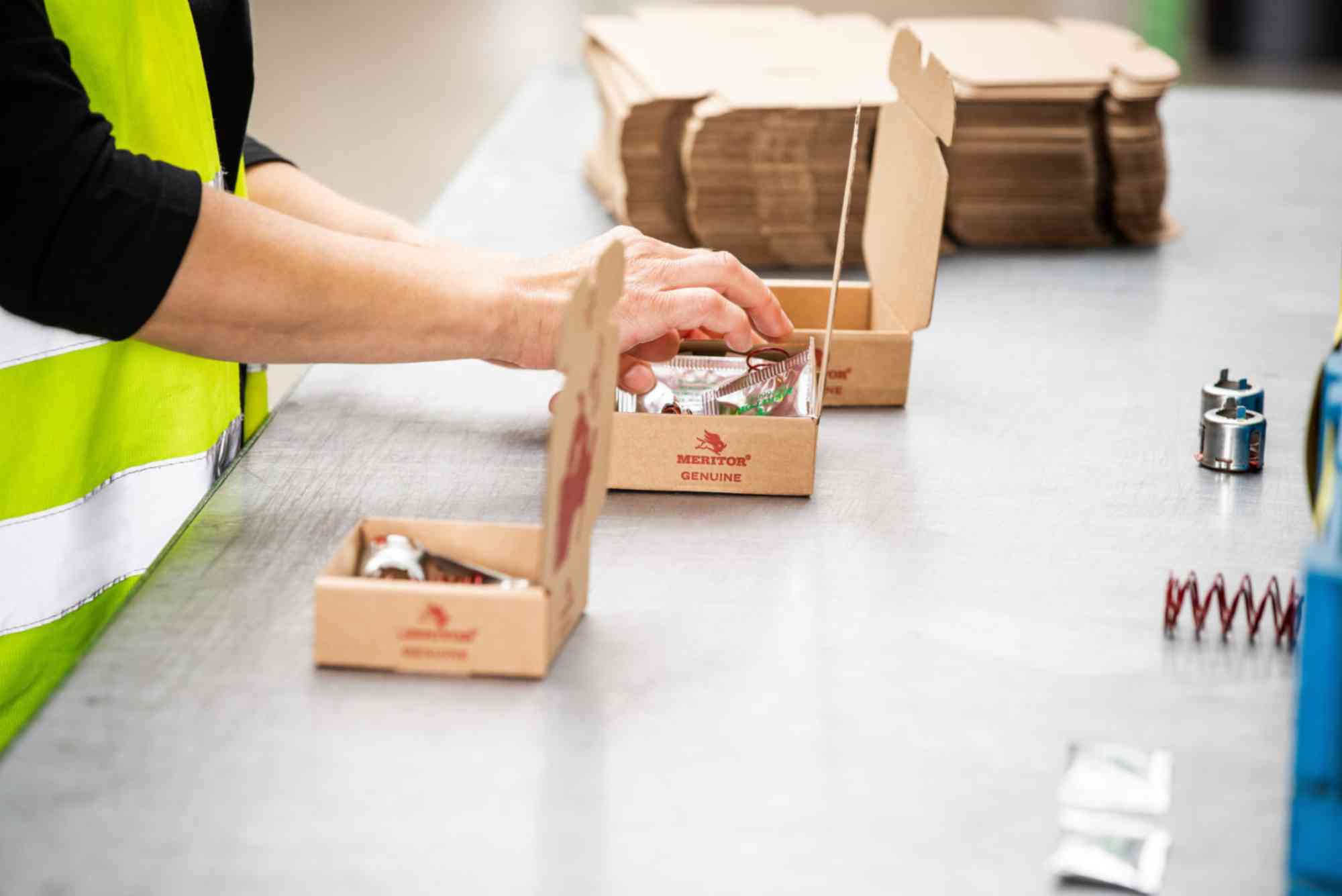 How Cardboard Packaging Helps in Building Customer Loyalty and Trust.