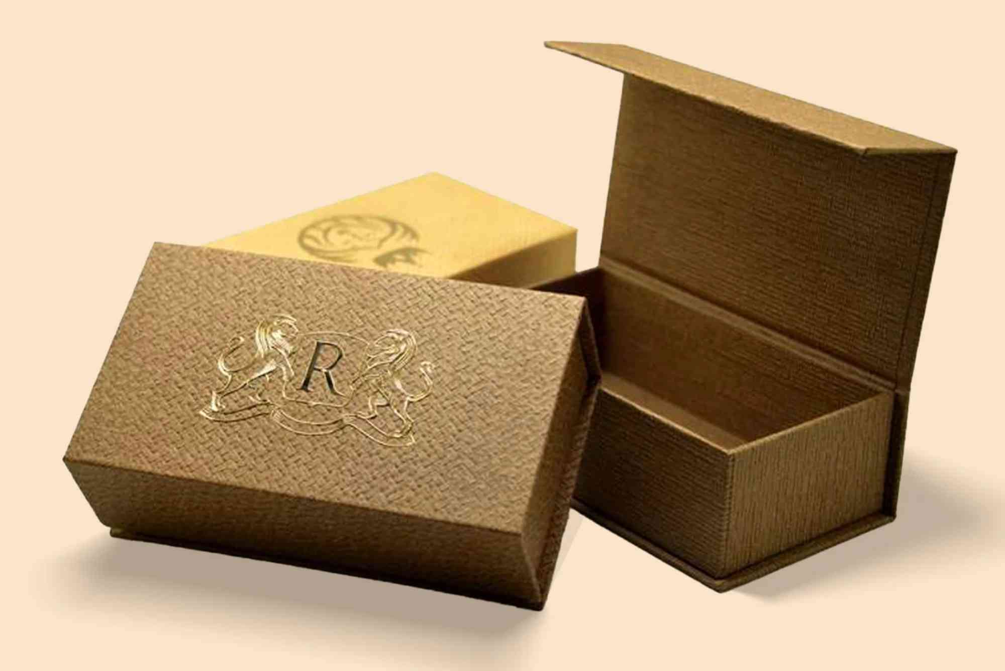 How Gold Foiling Boxes Help Stand Out In Competitive Markets