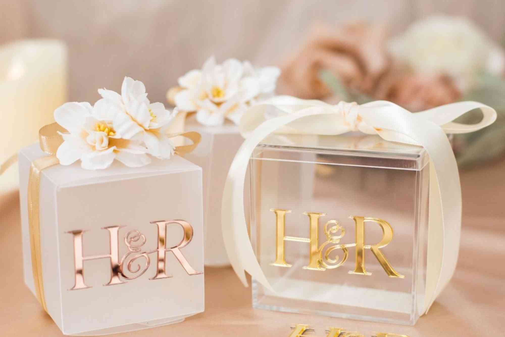 Why Gold Foil Boxes Are The Best Choice For Wedding Favors