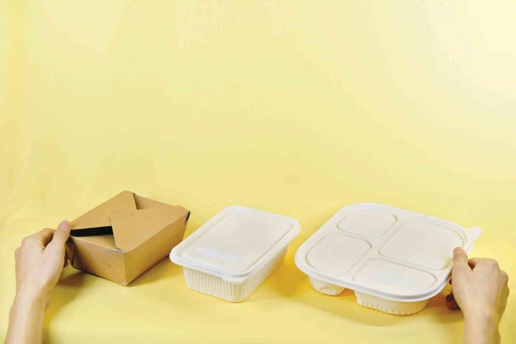 Comparing Custom Plastic Boxes for Practical Packaging Needs