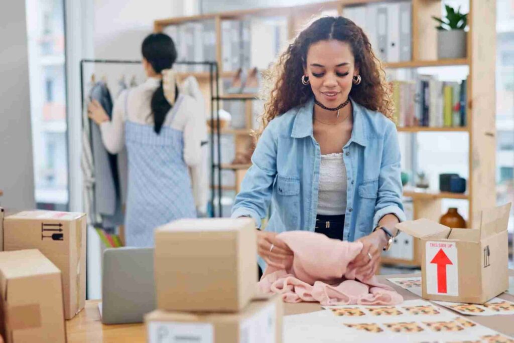 How Subscription Models Benefit from Tailored Packaging Solutions