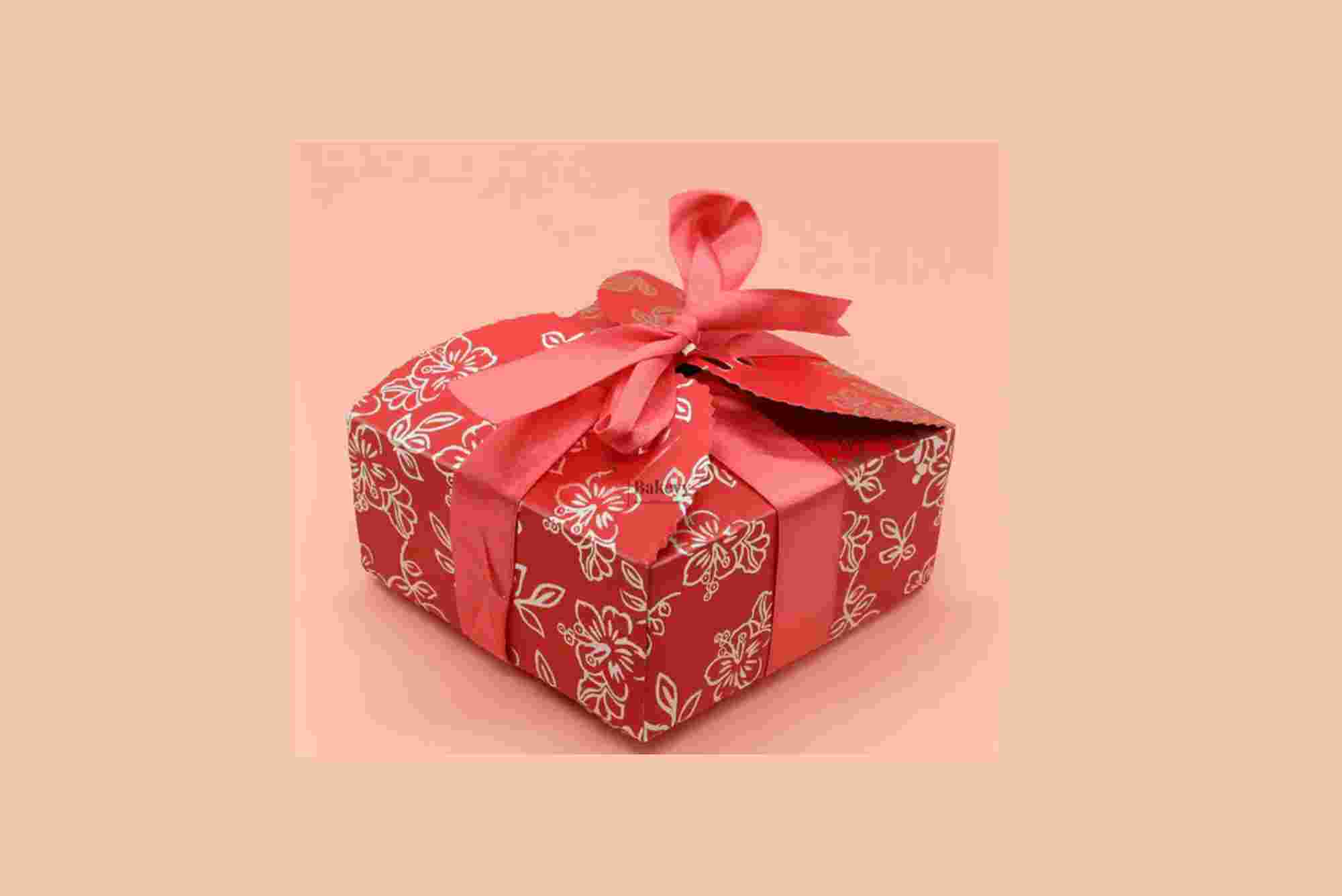 Custom Gift Box Design